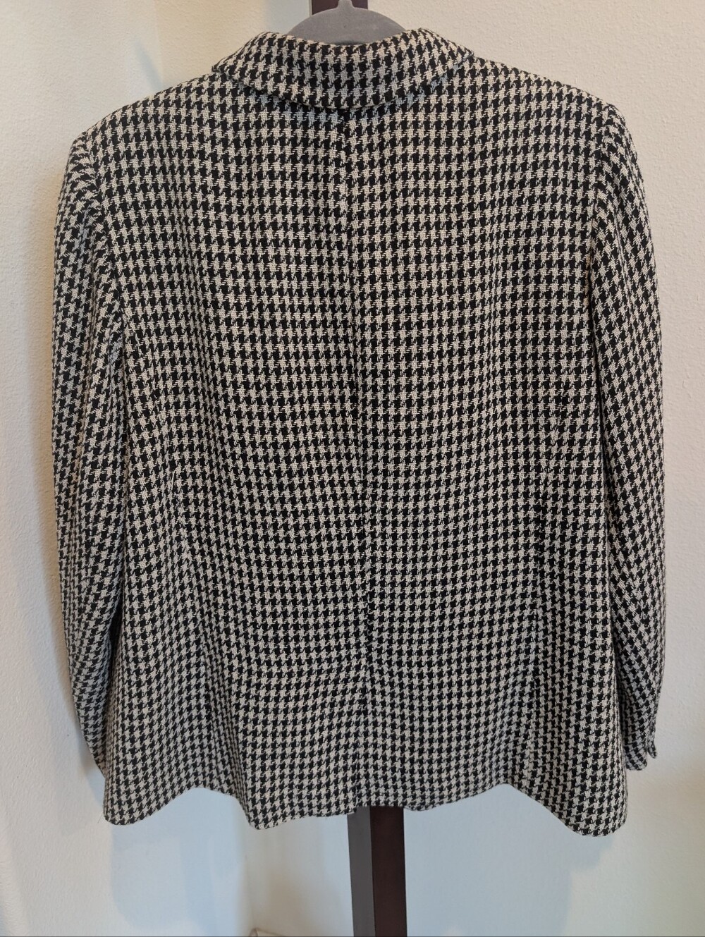 Ralph Lauren Linen Blend Black and White Houndstooth Blazer, Size 14W - Picture 2 of 8